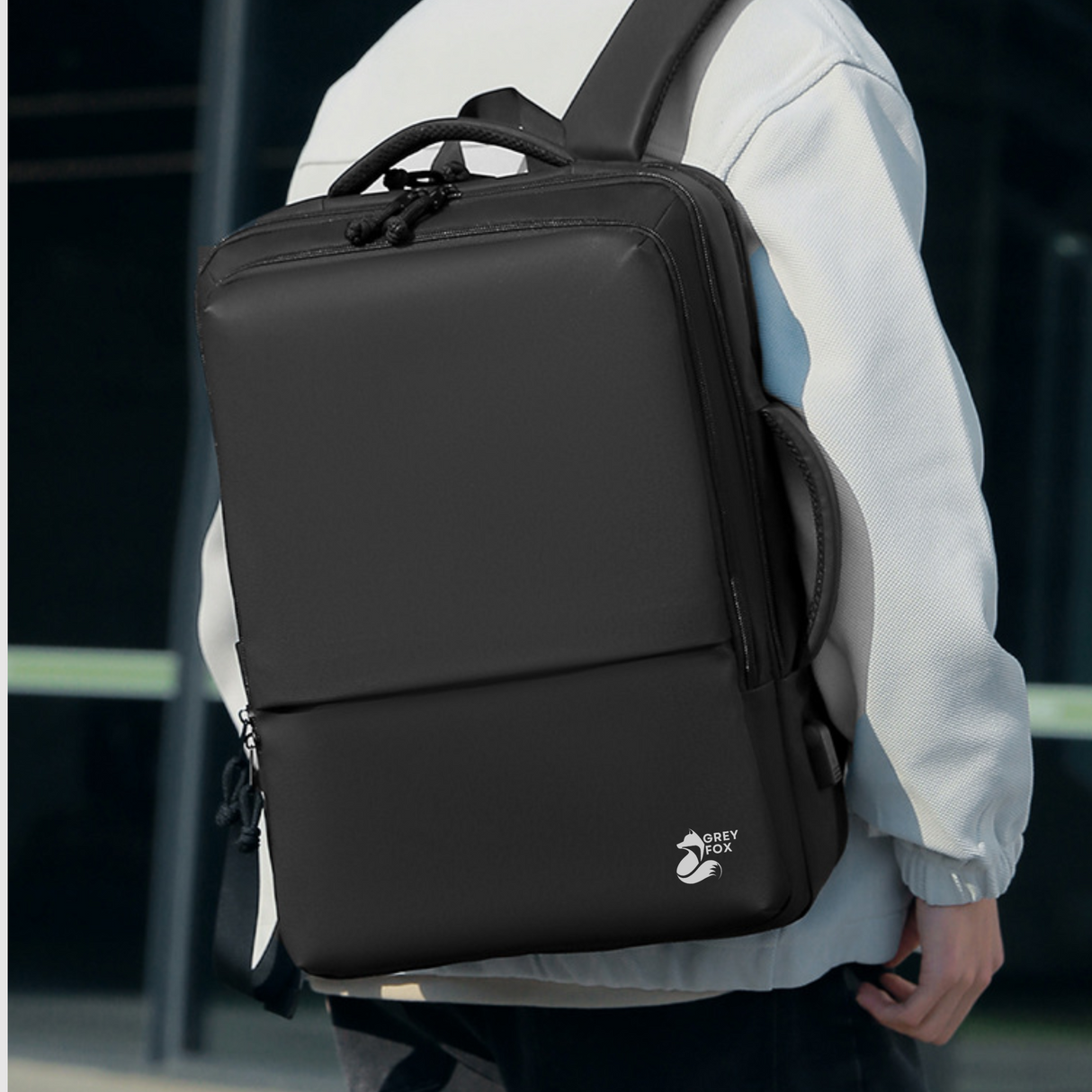 Laptop Rugzak USB 17inch 30L Zwart