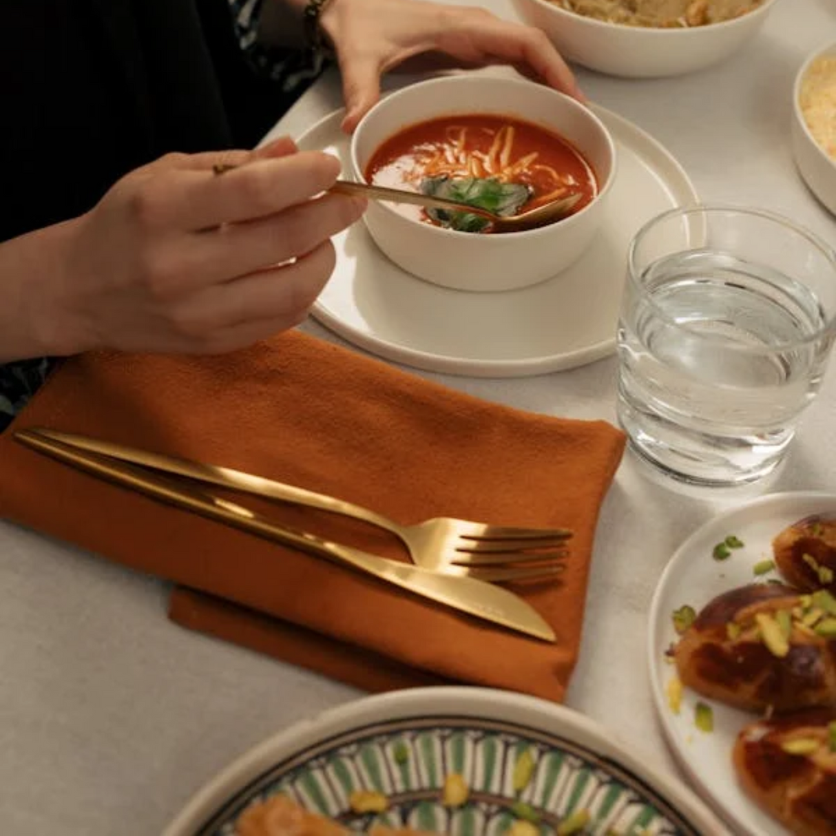 Bestek Hoogglans 6 Persoons Goud