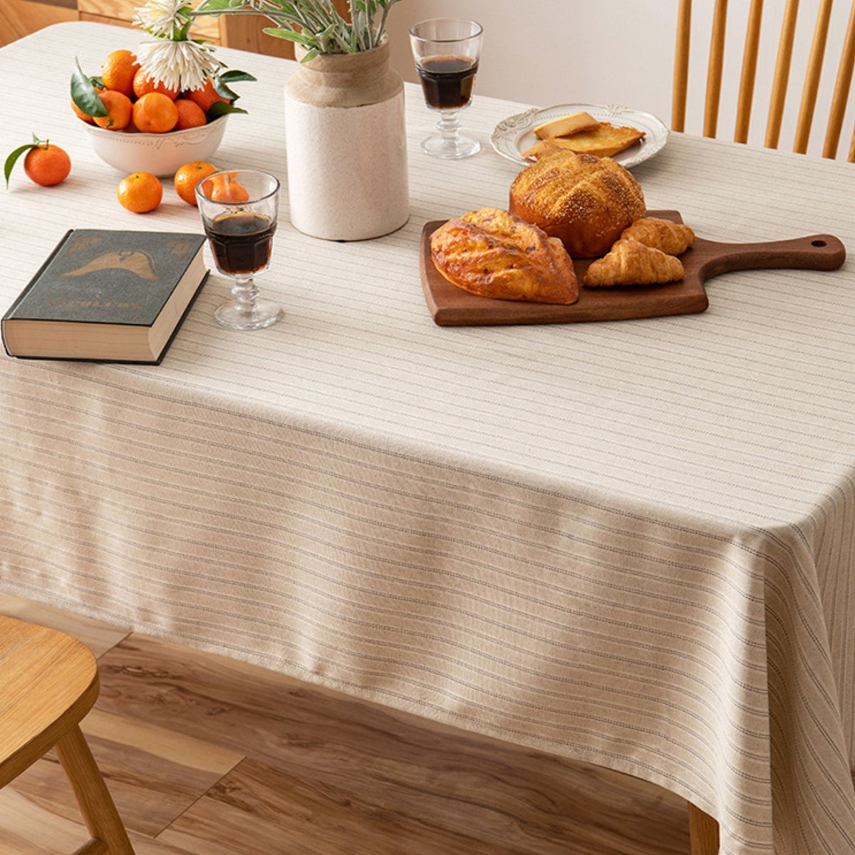 Tafelkleed Creme Dubbel Lijn 135x240cm