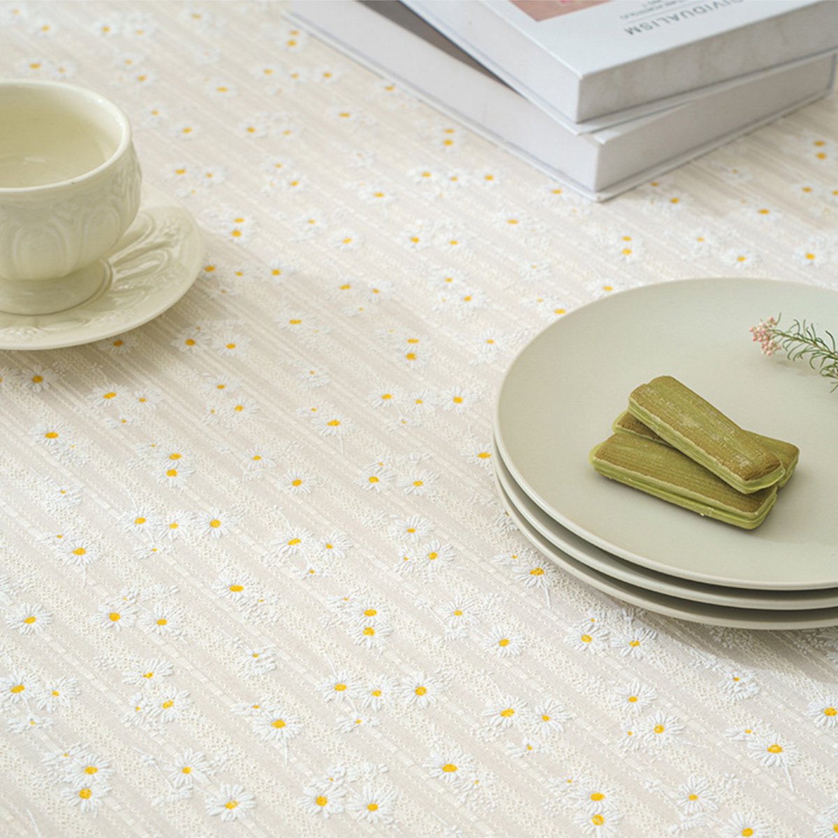 Tafelkleed Creme Gebloemd 140x240cm